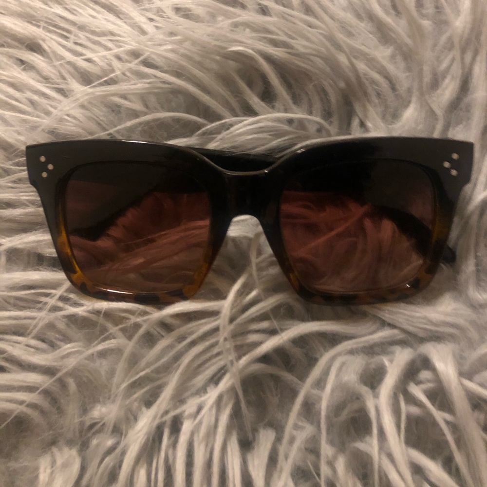 Celina Shades